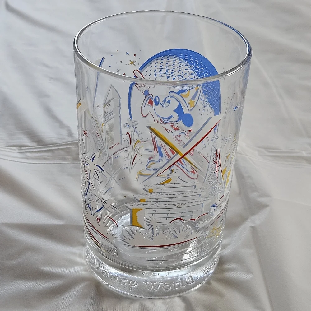 McDonald's Walt Disney World Mickey Mouse Glass Epcot 25th Anniversary